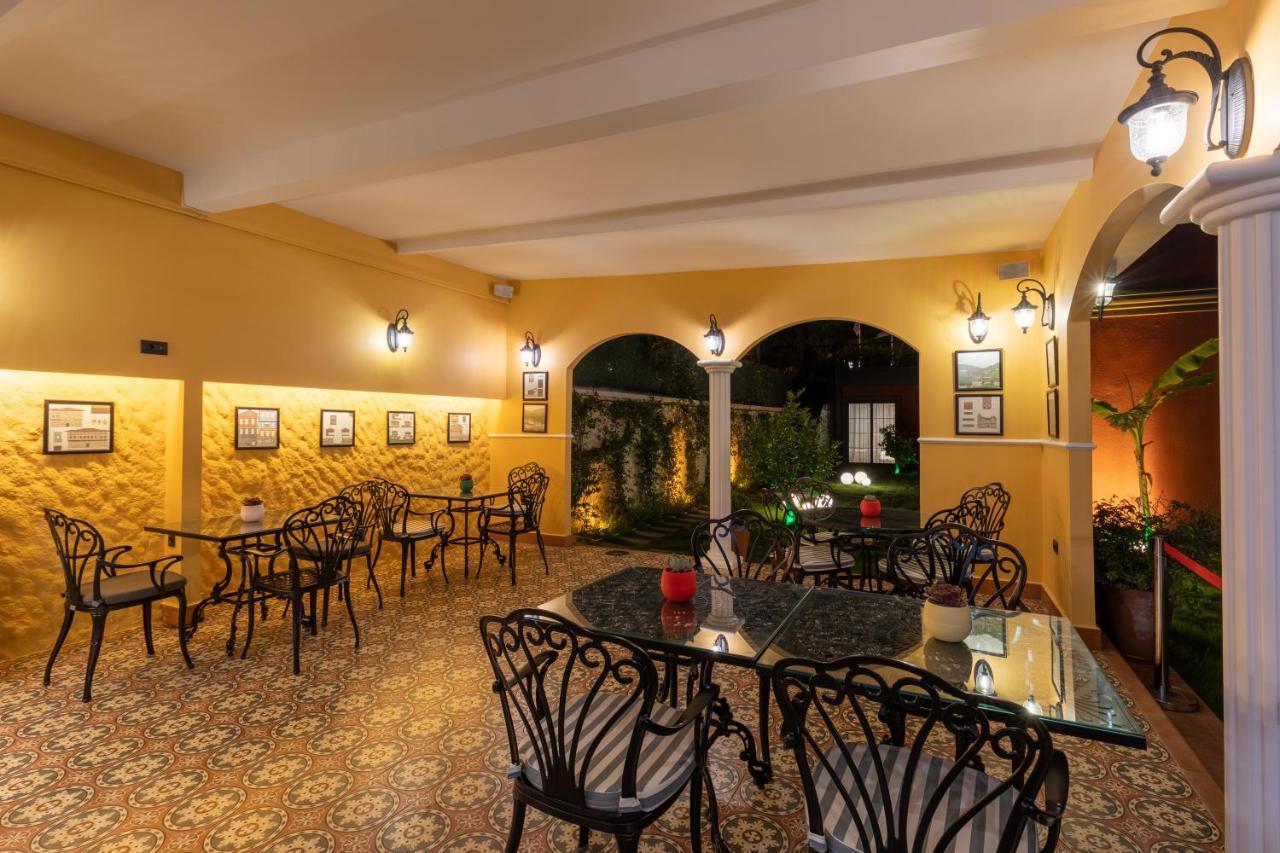 Motif Hotel Çeşme Cesme Exterior foto